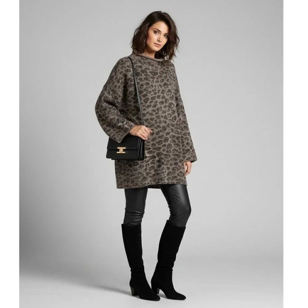 VTG Krizia Maglia Leopard Print Mohair Cashmere Oversized Sweater Italy EU 40